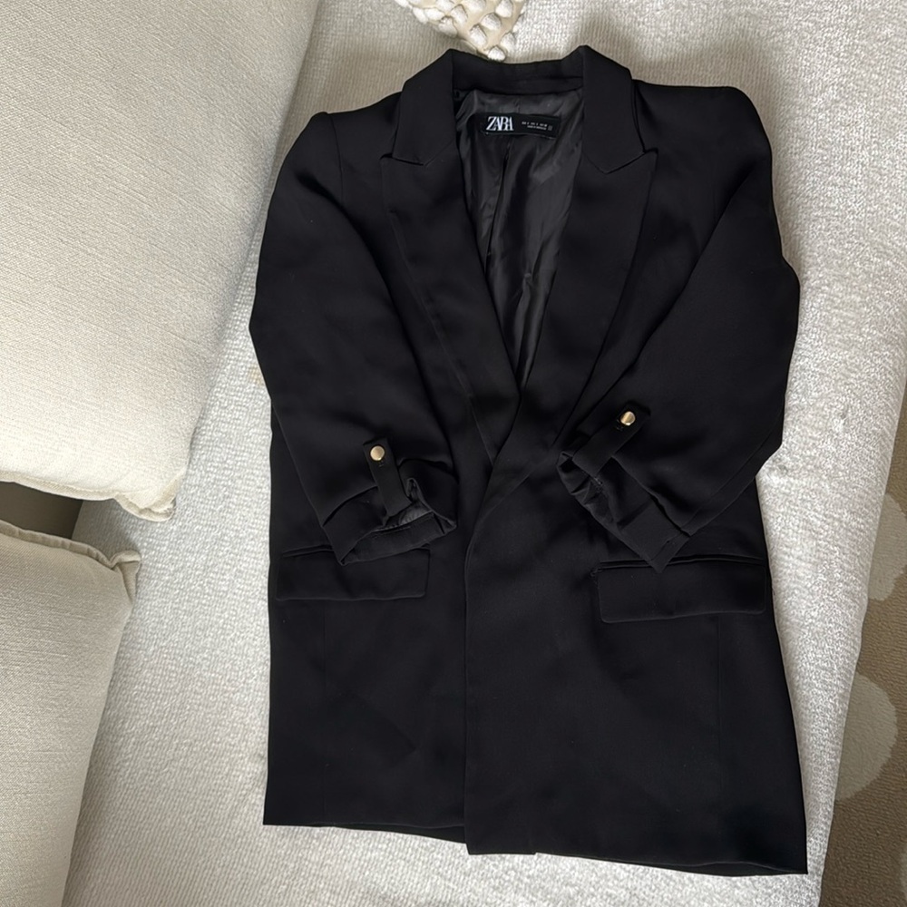 Zara black blazer